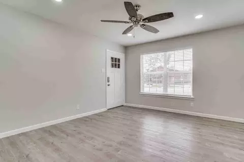 5444 Gaston Ave #204, Dallas, TX 75214