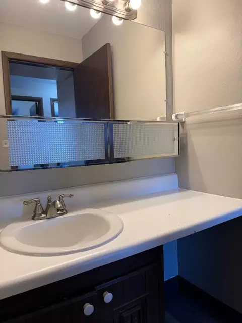 5501 Verona Rd #101, Verona, PA 15147