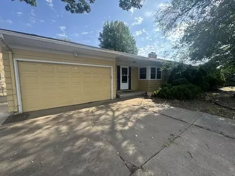1547 Coon Rapids Blvd NW, Coon Rapids, MN 55433