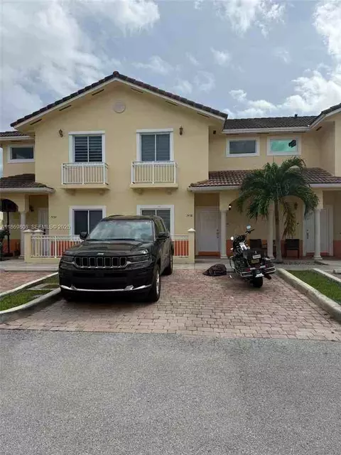 7458 NW 179th Ter # 7458, Hialeah, FL 33015