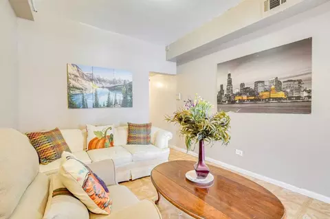 3443 W Flournoy St #1385611P, Chicago, IL 60624