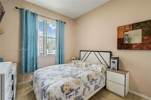 23801 SW 109th Pl, Princeton, FL 33032