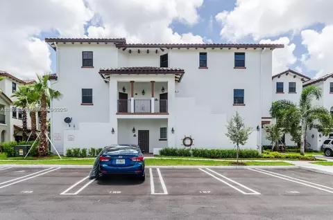 10630 NW 88th St # 202, Doral, FL 33178