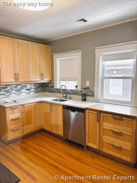 14 Quincy St #2, Medford, MA 02155