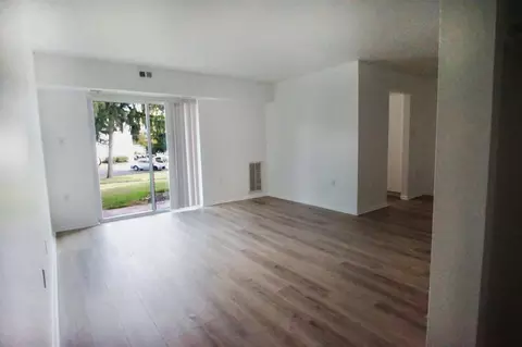 11402 Cherry Hill Rd #103, Beltsville, MD 20705
