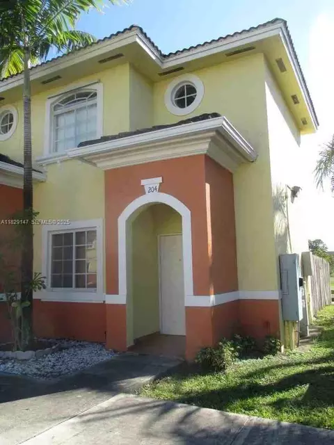 7180 NW 174th Ter # 204, Hialeah, FL 33015