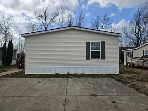 64 Lynnwood Cir #28, Clarksville, TN 37040