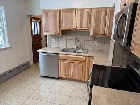1925 E 3rd St #NA, Duluth, MN 55812 photo 2