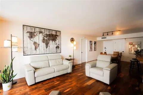 18031 Biscayne Blvd # 1502, Aventura, FL 33160