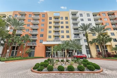 2775 NE 187th St # 305, Miami, FL 33180