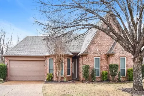 5847 Wendover Cv, Olive Branch, MS 38654