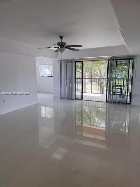 8415 SW 107th Ave # 206, Miami, FL 33173