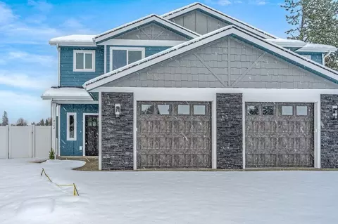 222 E Lobo Loop, Hayden, ID 83835