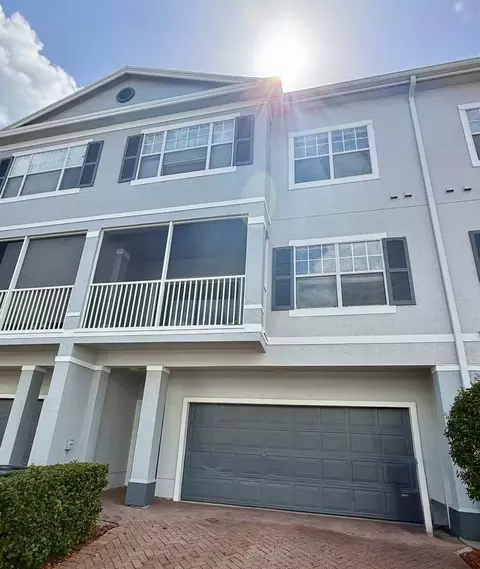 2424 Grand Central Pkwy, Orlando, FL 32839