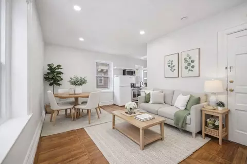 236 W Harvey St #2, Philadelphia, PA 19144