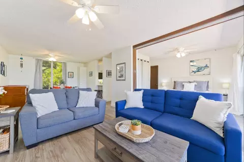 78-7030 Alii Dr #405, Kailua Kona, HI 96740