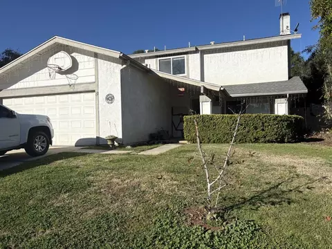 25 Naomi St, Redlands, CA 92374