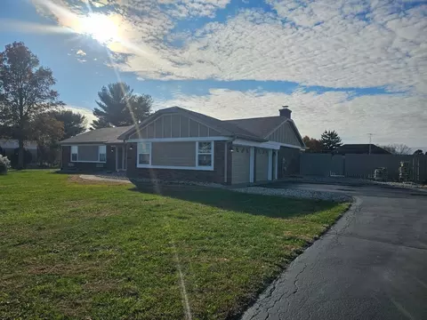 795 Country Club Dr, Greensburg, IN 47240