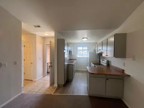 2275 S Buckley Rd #202, Aurora, CO 80013