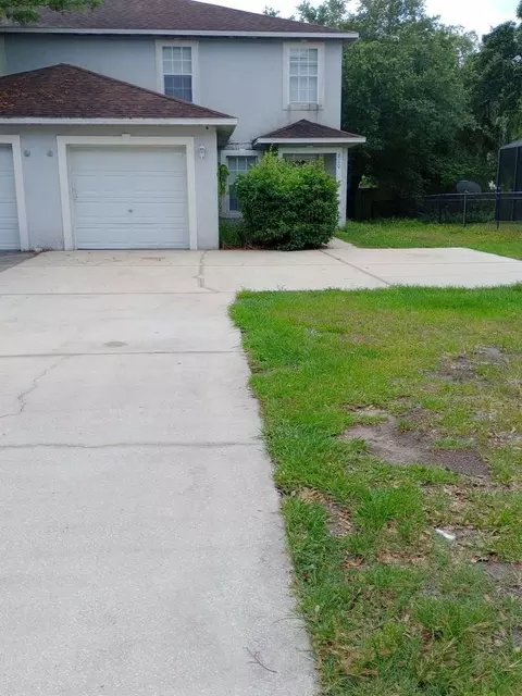 880 E Columbia Ave, Kissimmee, FL 34744