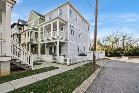 204 Burns Ave, Nashville, TN 37203