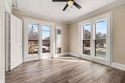 2066 River St #5, Kalamazoo, MI 49048