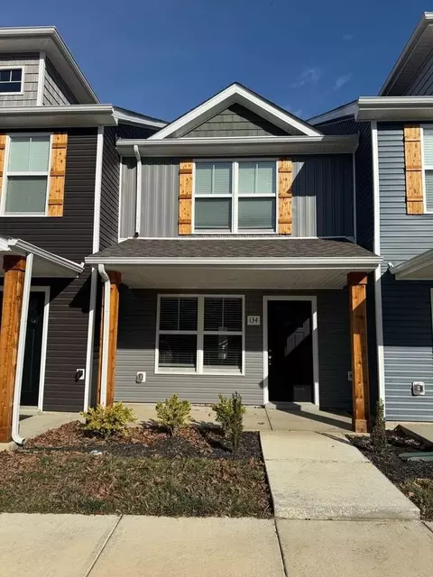 134 Quarry Point Dr, Clarksville, TN 37043