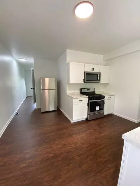 924 Excelsior St, Pittsburgh, PA 15210