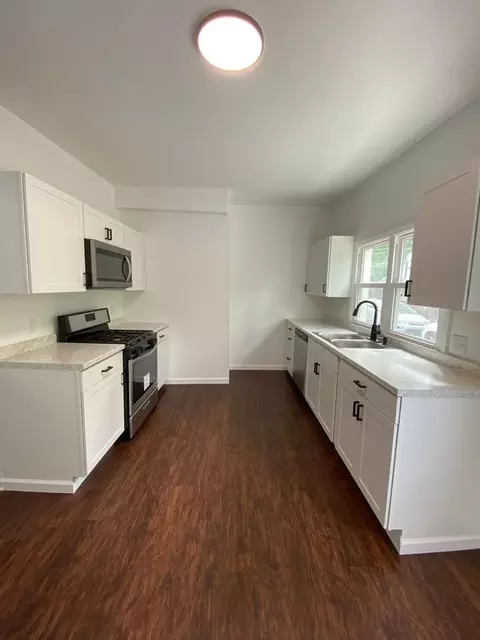 924 Excelsior St, Pittsburgh, PA 15210