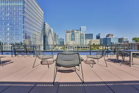 10655 Main St, Bellevue, WA 98004