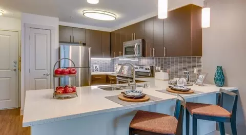10655 Main St, Bellevue, WA 98004