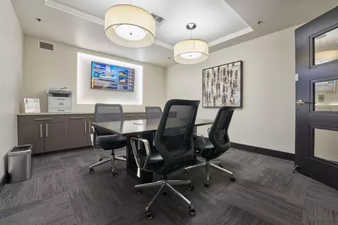 10655 Main St, Bellevue, WA 98004
