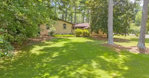 3102 Clairbone Dr, Duluth, GA 30096