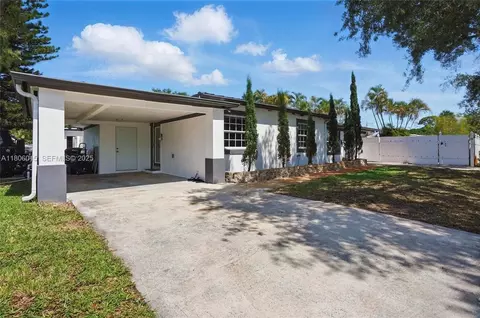 2000 SW 4th Ave # 01, Fort Lauderdale, FL 33315