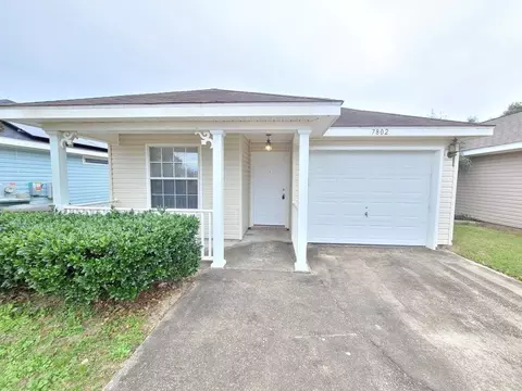 7802 Heirloom Dr, Pensacola, FL 32514