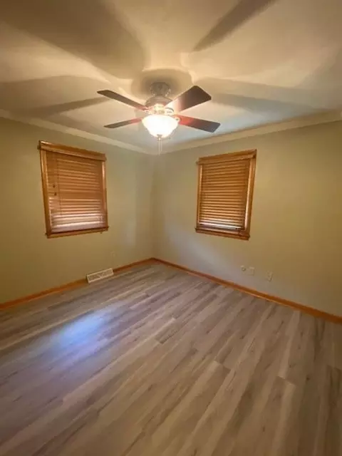 714 Mellen Dr, Anderson, IN 46013