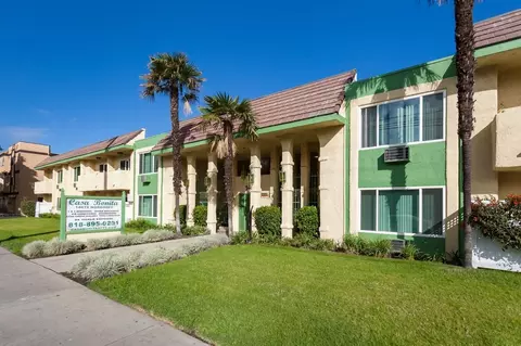 14675 Nordhoff St #207, Los Angeles, CA 91402
