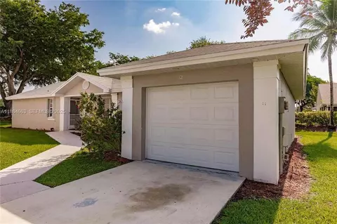 2235 SE 6th Ct, Homestead, FL 33033