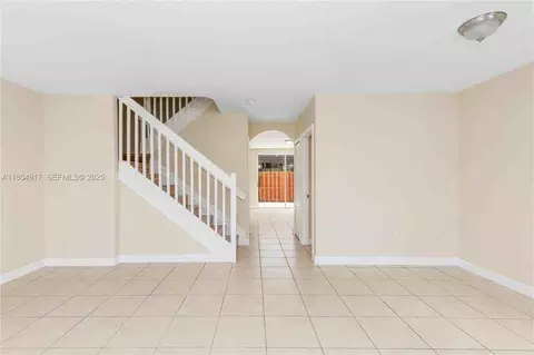 8073 W 36th Ave #2, Hialeah, FL 33018
