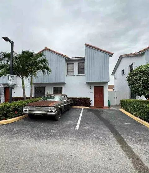 5240 W 24th Ct #5240, Hialeah, FL 33016