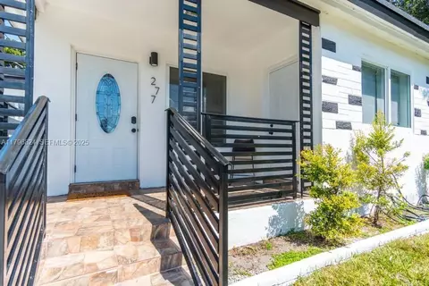 277 NW 48th St #1, Miami, FL 33127