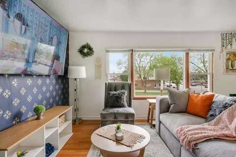 30 W Burlington Ave #1026697P, Westmont, IL 60559