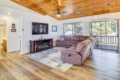 311 S 16th Ave #1385951P, Show Low, AZ 85901