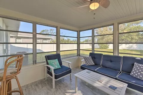 1017 Pineland Ave #1385877P, Venice, FL 34285