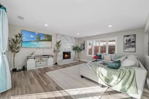 7630 Andasol St #1465024P, San Diego, CA 92126