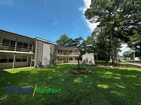 423 E Ocean Ave #15, Norfolk, VA 23503