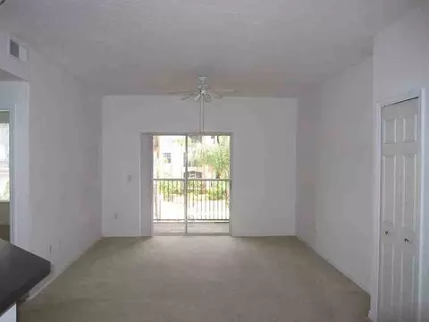 5578 Metrowest Blvd #1-211, Orlando, FL 32811