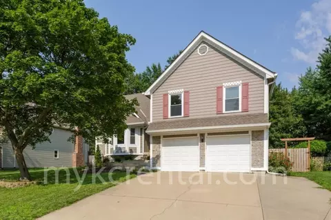 2024 S Downing St, Olathe, KS 66062