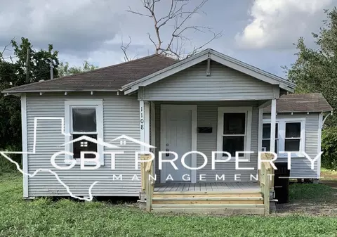 1108 E Lee Ave, Kingsville, TX 78363