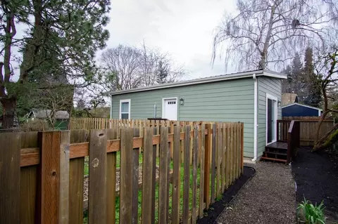 1846 SE Harold St, Portland, OR 97202